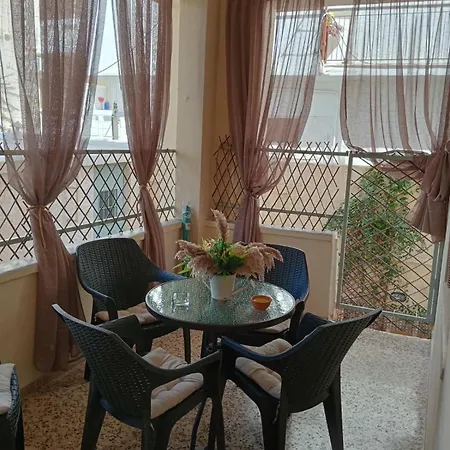 Anmi Hospitality خانيا